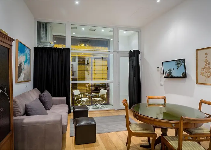Florence Vintage Apartments